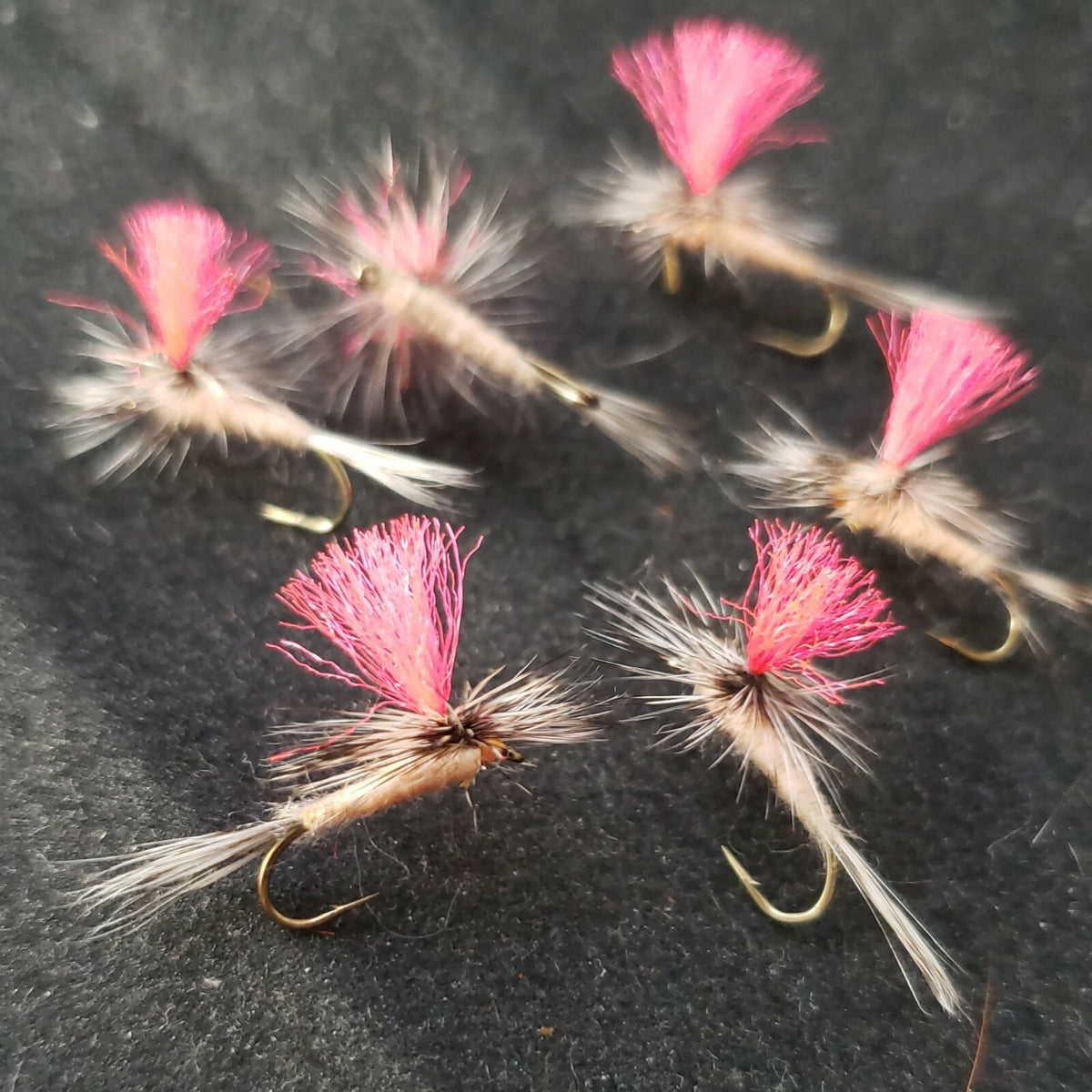 Fly Fishing Flies Parachute PMD Size 20 - Hi Vis Frontier Tackle