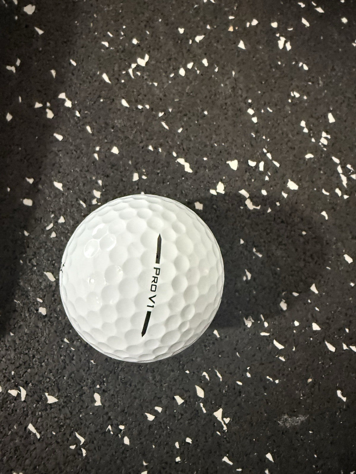 Titleist Pro V1 RCT 2025 Golf Balls - 3 White Balls for Launch Monitor
