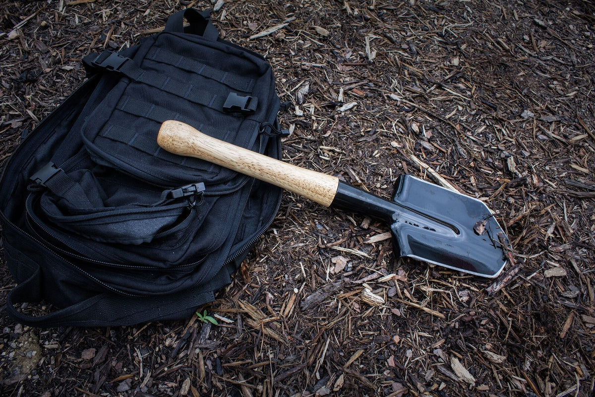 Cold Steel Spetsnaz Tactical Camp Shovel for Survival and Outdoor Use