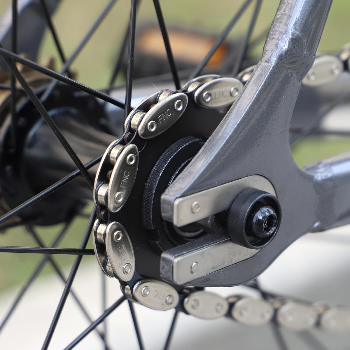 1/8 Inch Bike Chain for Single Speed BMX & Fixed Gear Bikes - Silver