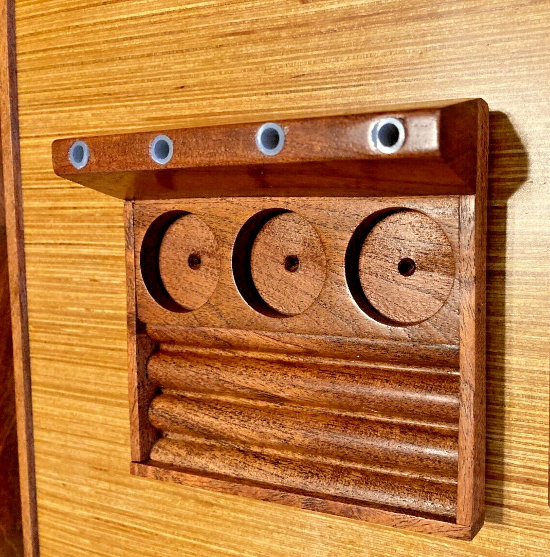 Fly Tying Vice Tool Kit with Thread & Bead Organizer - Organizer & Quick Draw Set