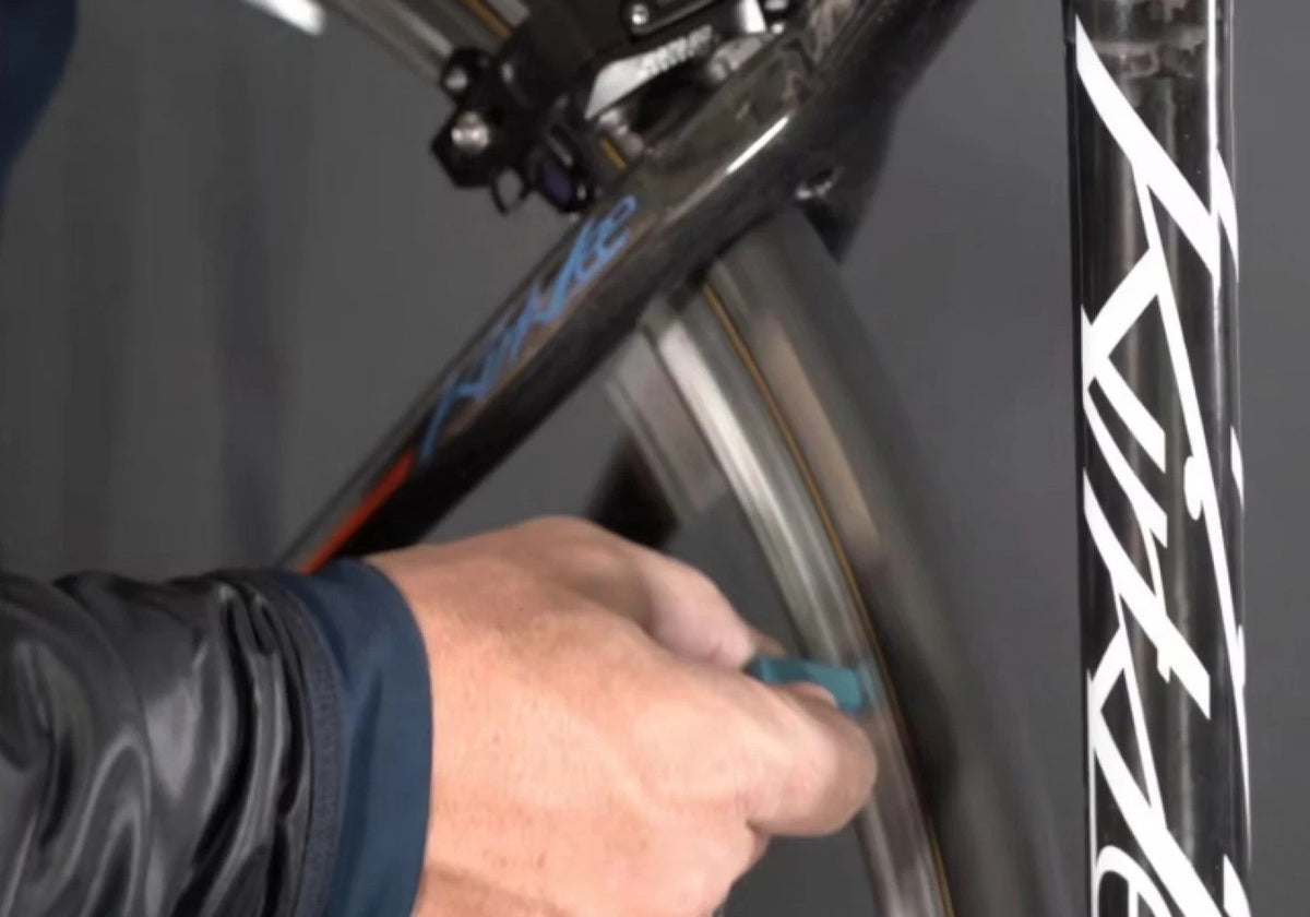 Bicycle Rim Cleaning Block for Alloy Brake Surfaces - SwissStop