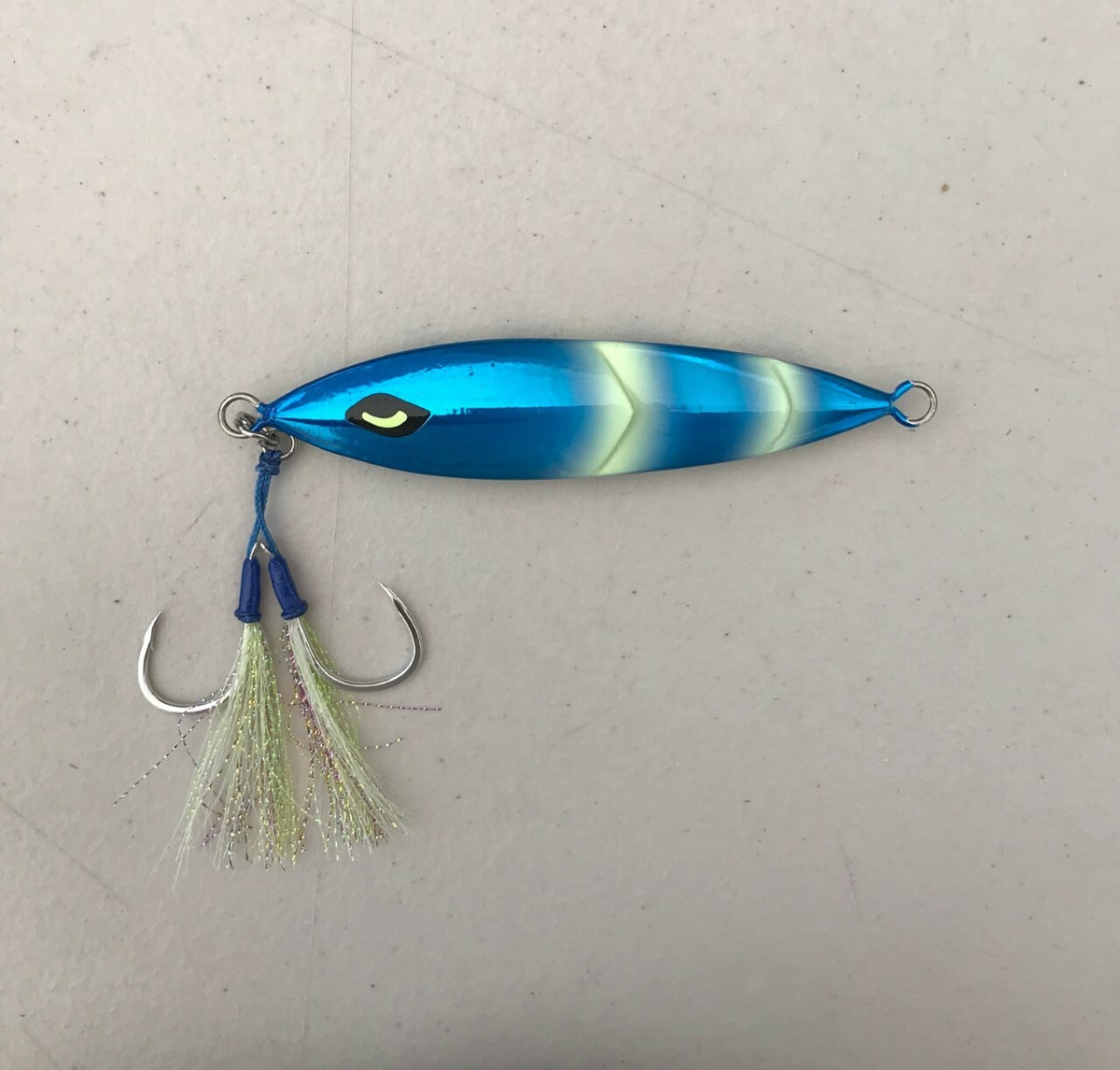 250g Lead Flat Slow Fall Fishing Jig Lure with Glow Assist Hooks - Saltwater Tackle