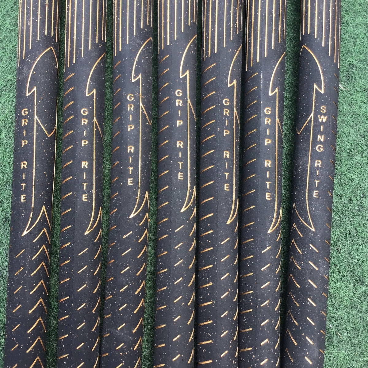 Golf Pride Victory V-2000 Golf Grips Black Gold Ladies 7 Pack