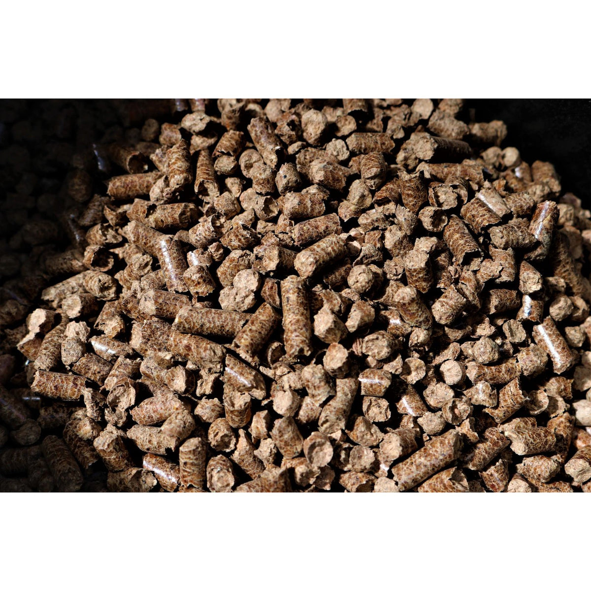 All-Natural Hardwood Hickory Smoker Pellets - 40 lb Grill Fuel