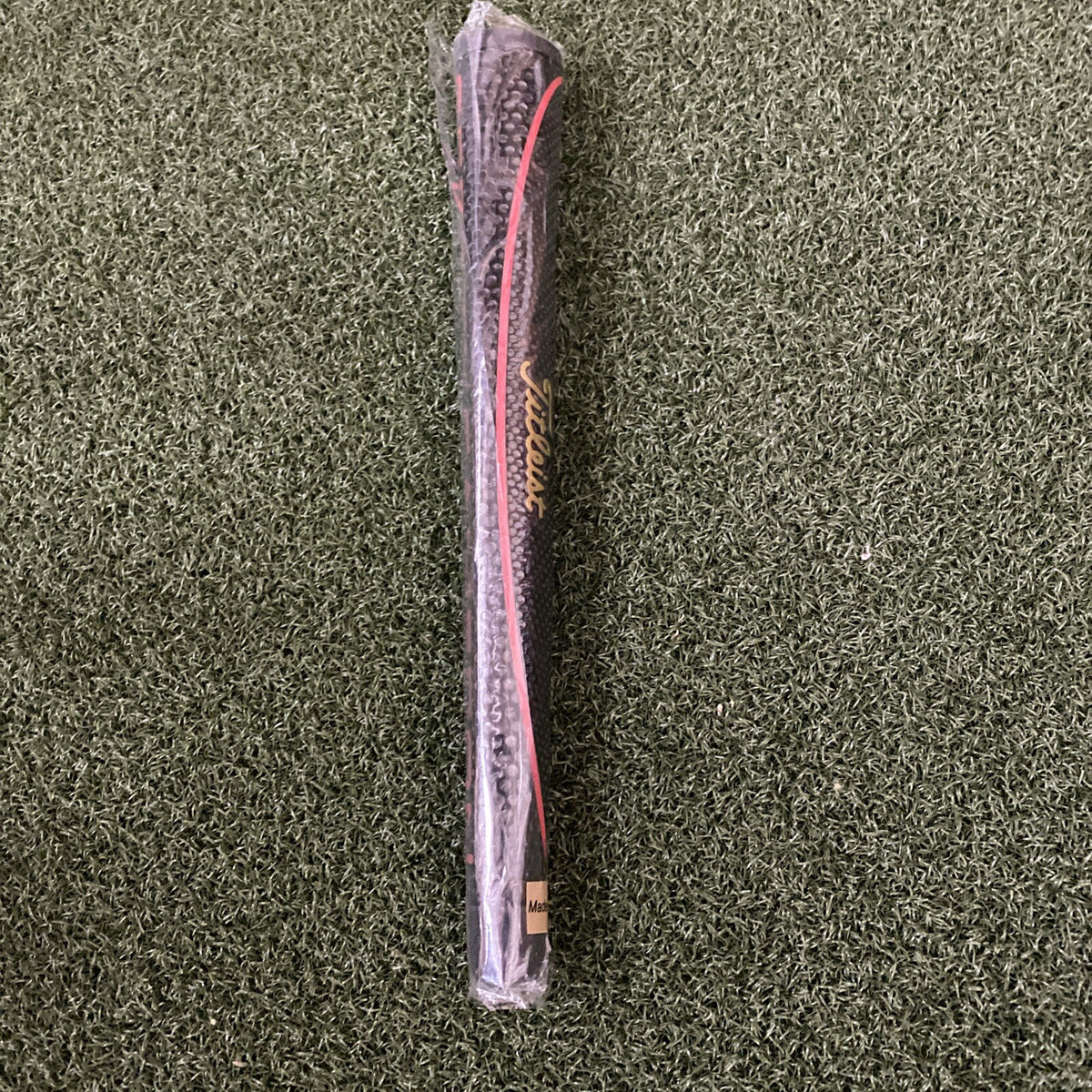 Small Putter Grip for Golf Clubs - Authentic Scotty Cameron Black Matador