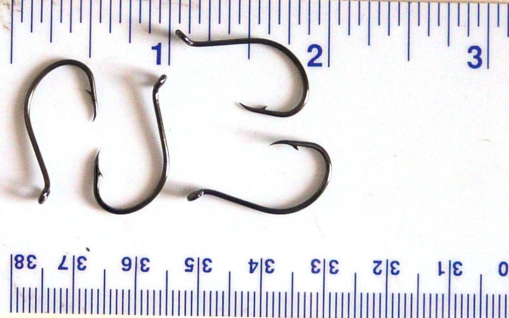 High-Quantity Fish Hooks - Octopus Style, Black Chrome, Sizes 8-1/0