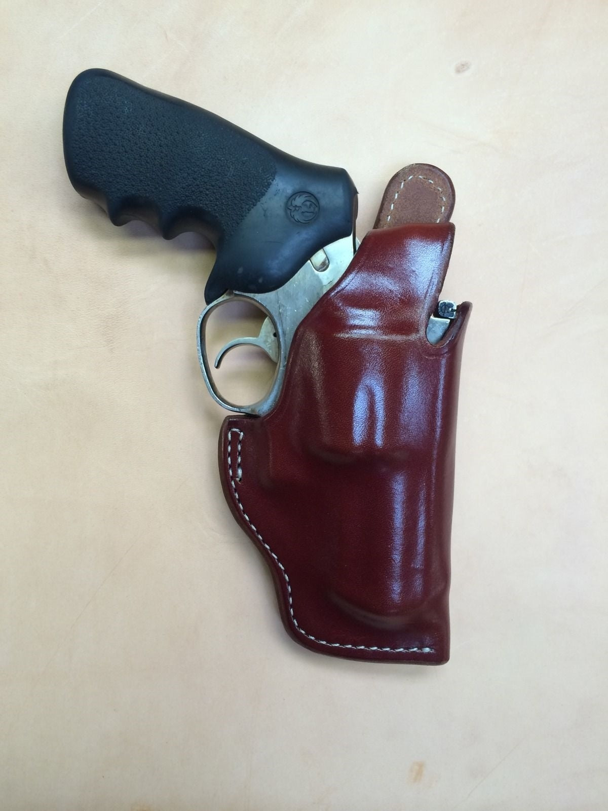 Leather Gun Holster for Ruger Redhawk Alaskan - Barrel Up to 2.5", Right Hand