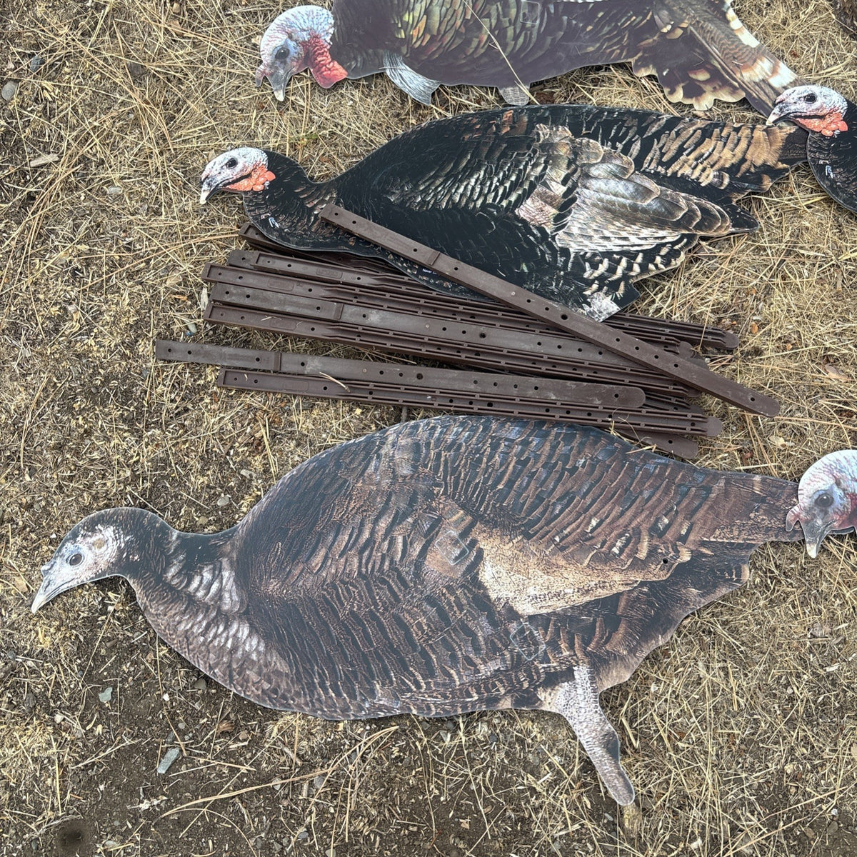 12 Pack Turkey Decoys Silhouette Wildlife Hunting Attractants Made in USA