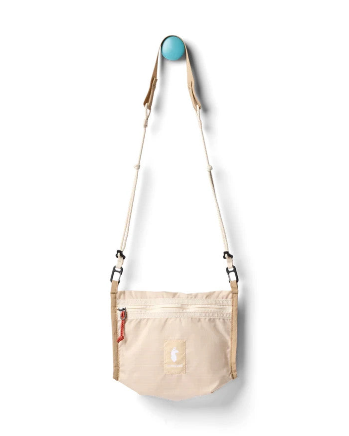 Lightweight Crossbody Bag 2L for Outdoor & Travel with Multiple Pockets