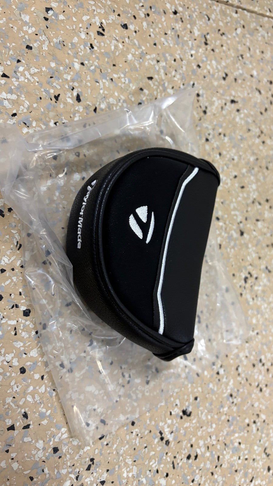 Golf Putter Headcover Magnetic Mallet Putter Cover Black Silver