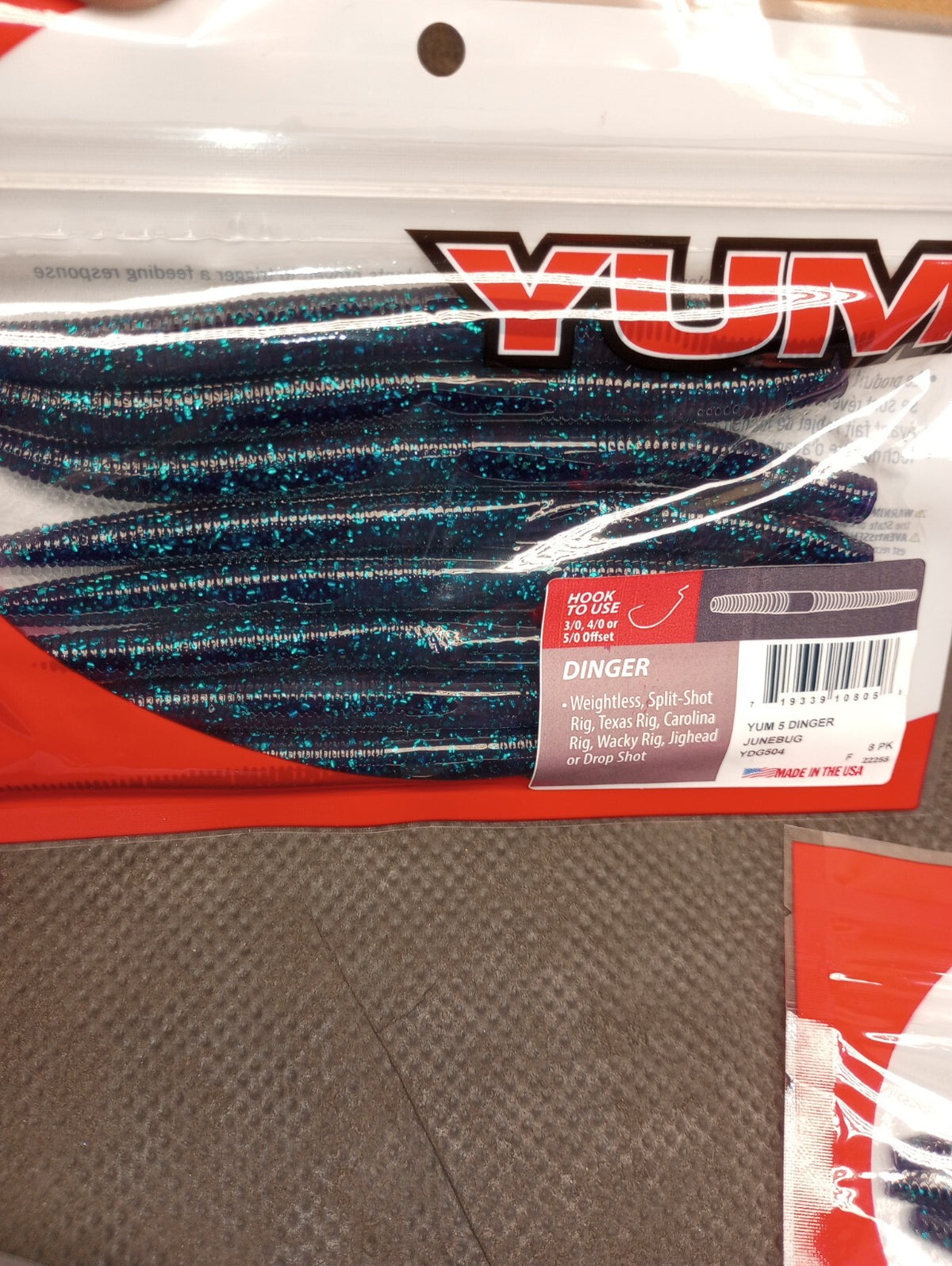 Yum 5 Dinger JuneBug YDG504 - 3 Pack of 8
