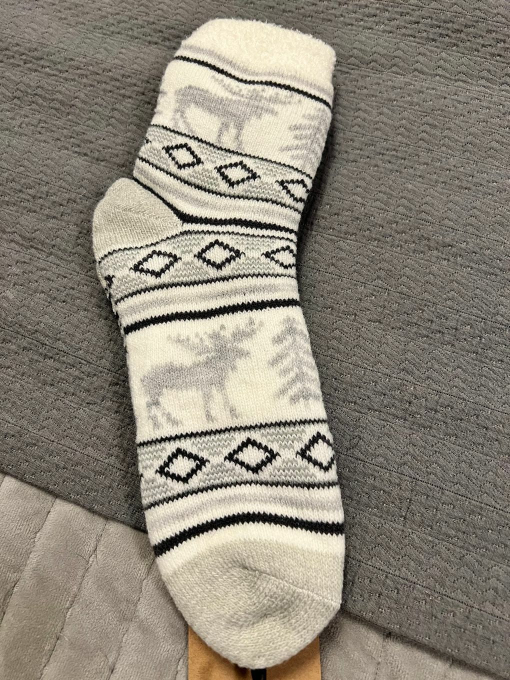 Men's Cozy Cabin Crew Socks One Size Comfortable Plush Lounge Socks