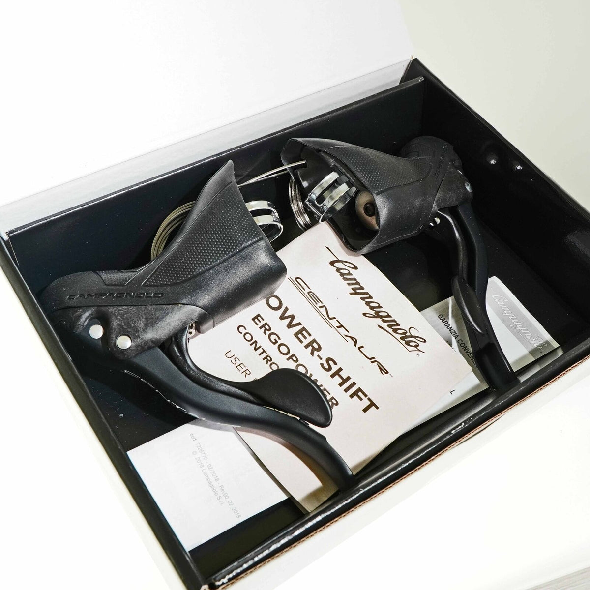 Campagnolo Centaur 2x11-Speed Road Bike Ergopower Shifters & Brake Levers