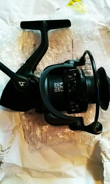 Piscifun Carbon X Spinning Reel - Ultra Light Carbon Body & Rotor, Multiple Gear Ratios