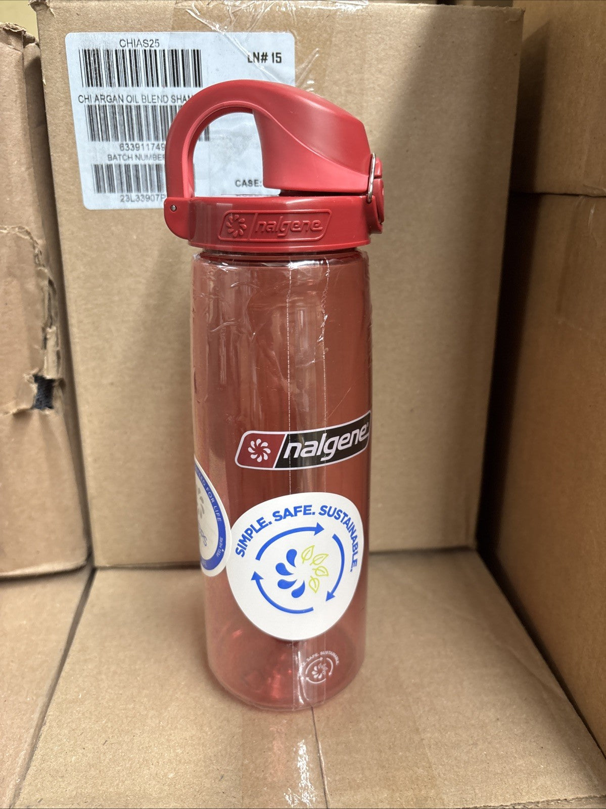 24 oz Tritan Water Bottle with Flip Cap - Pink and Red Outdoor Hydration
