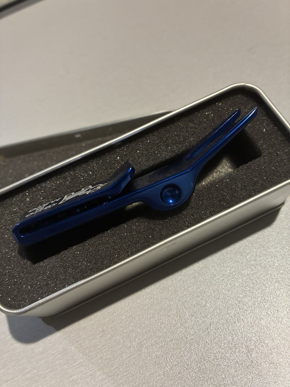 Golf Divot Repair Tool Clip Blue Double Prong for Golfers