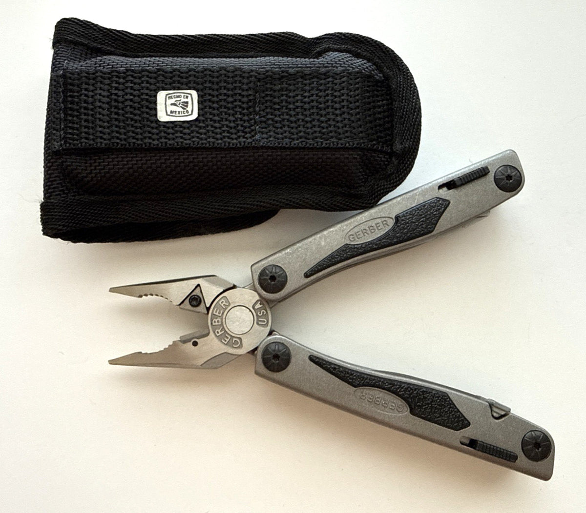 Gerber MP700 Urban Legend Multi-Function Tool Nylon Sheath USA
