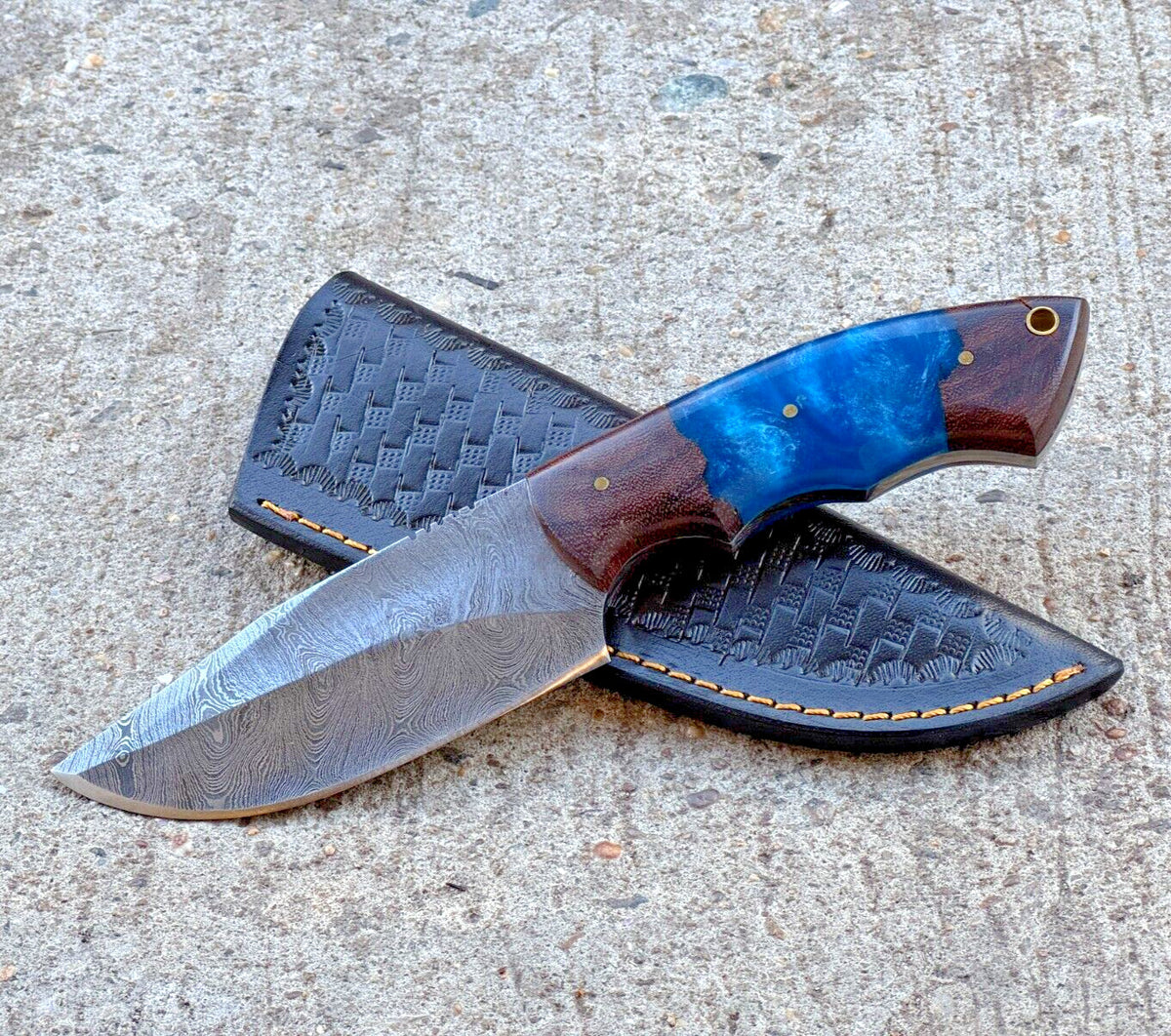 Handmade Damascus Folding Knife with Multiple Color Variants