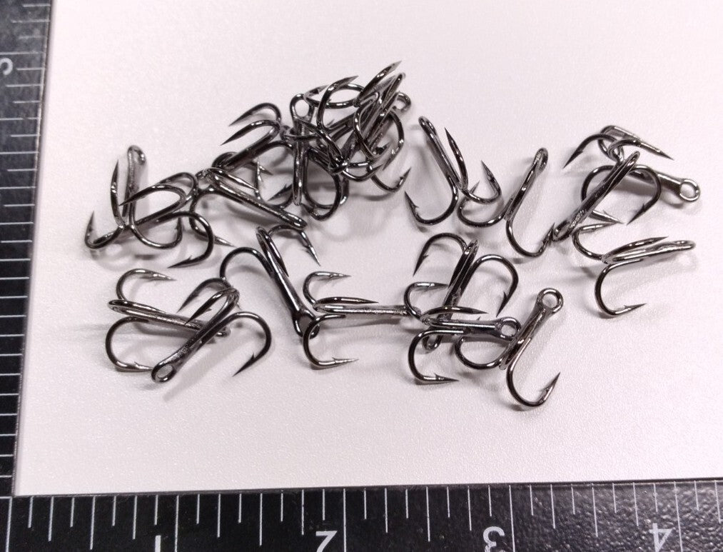 25 Count Treble Hooks Black Nickel Sharp Fishing Tackle