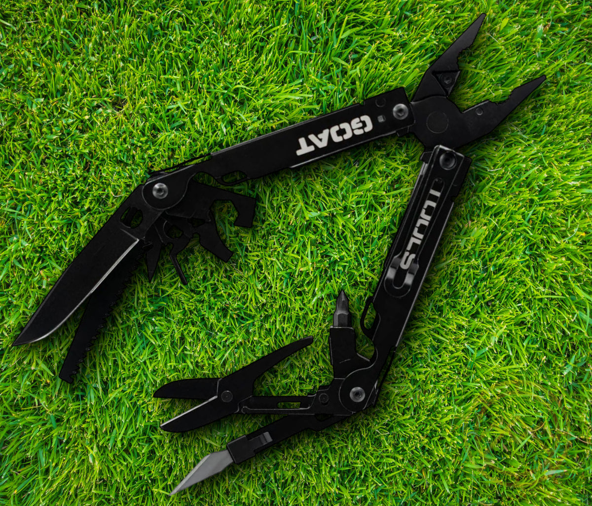 Multitool with Universal Bit Driver and Hot-Swap Pivot - Black, 4.13"