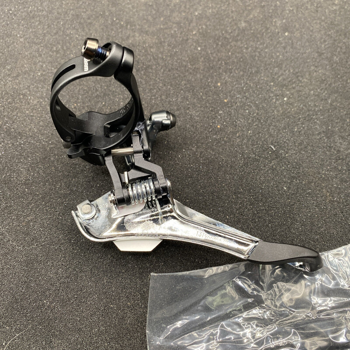 Bike Front Derailleur 11 Speed SRAM Force 22 Yaw 31.8 Clamp Chain Guard