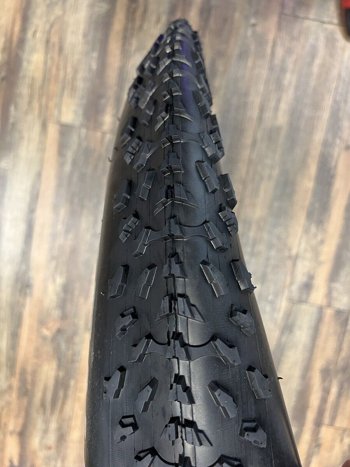 Kenda Krusade 20x4.0 Fat Tire Black Wall - Off-Road Bicycle Tire