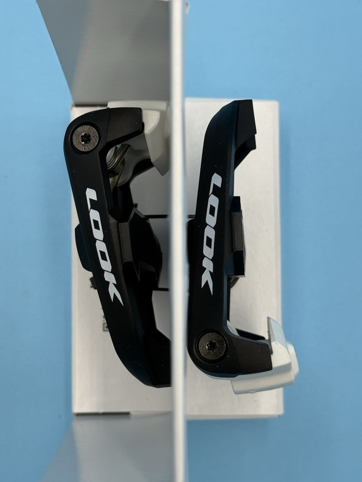 Road Bike Pedals with Cleats - LOOK KEO CLASSIC 3 Black/White