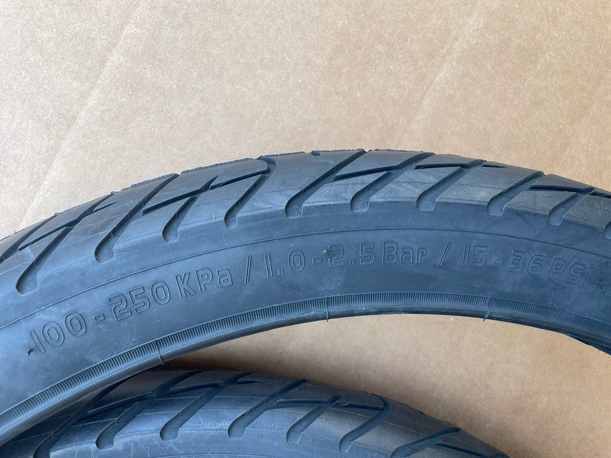 26 Inch Fat Bike Tires and Inner Tubes - Black Cruiser/Ebike 3.0"