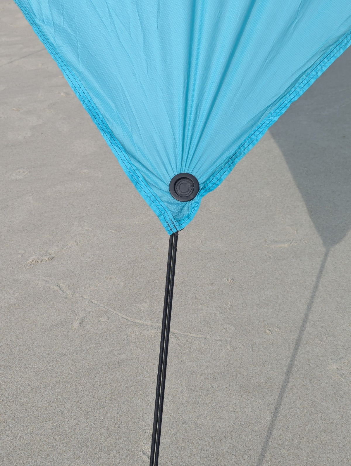 Beach Shade Weight Kit with Sand Pouches & Clamp Attachments