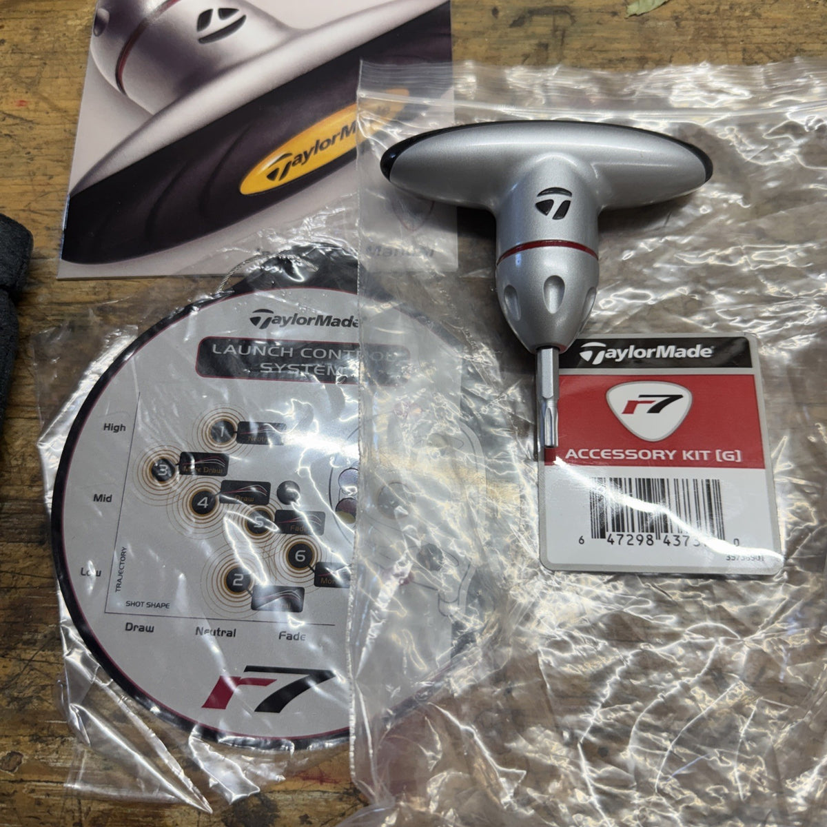 TaylorMade R7 Launch Control System Wheel With Tool & Bag