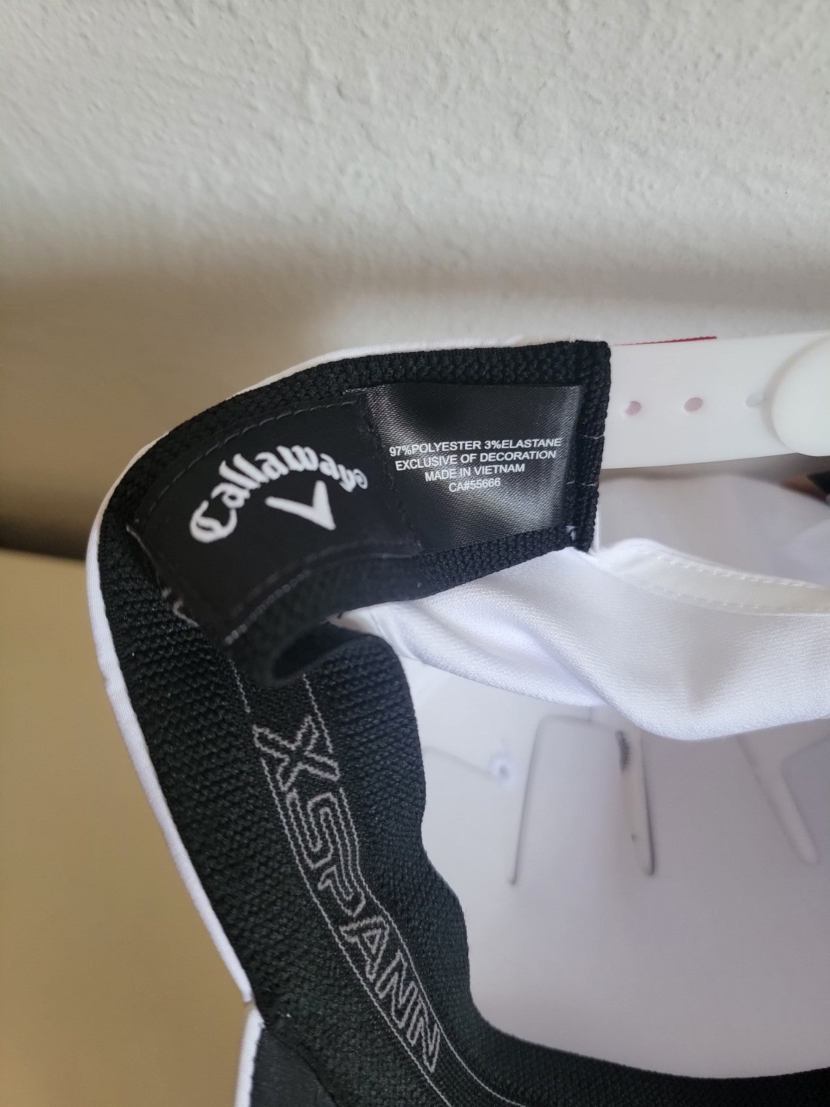 Lightweight Adjustable Golf Cap - White Snapback Hat for Men & Women