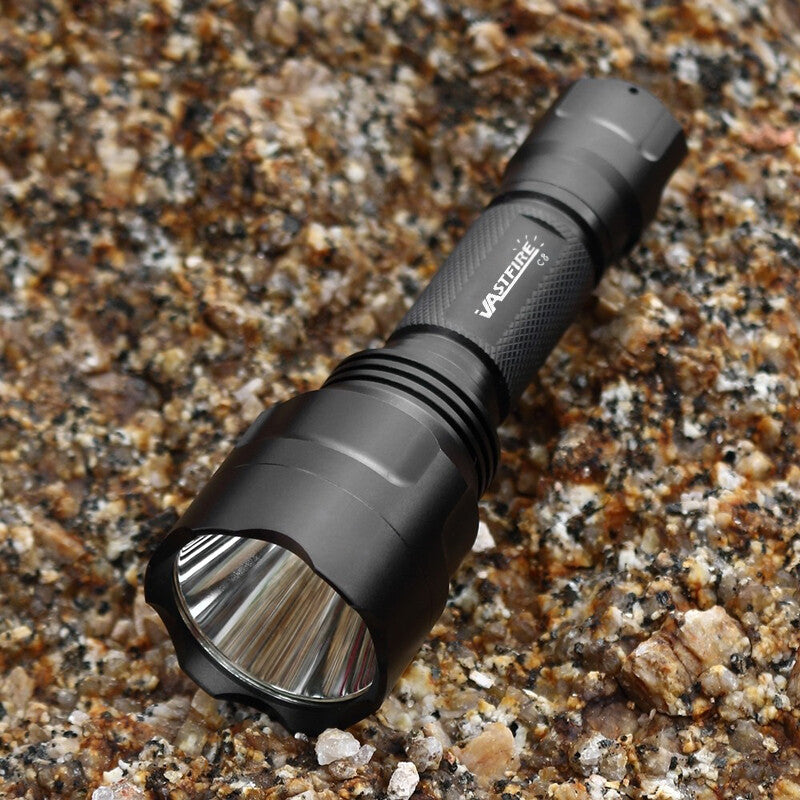 1500 Yards Red LED Hunting Flashlight Torch Coyote Hog Predator Light