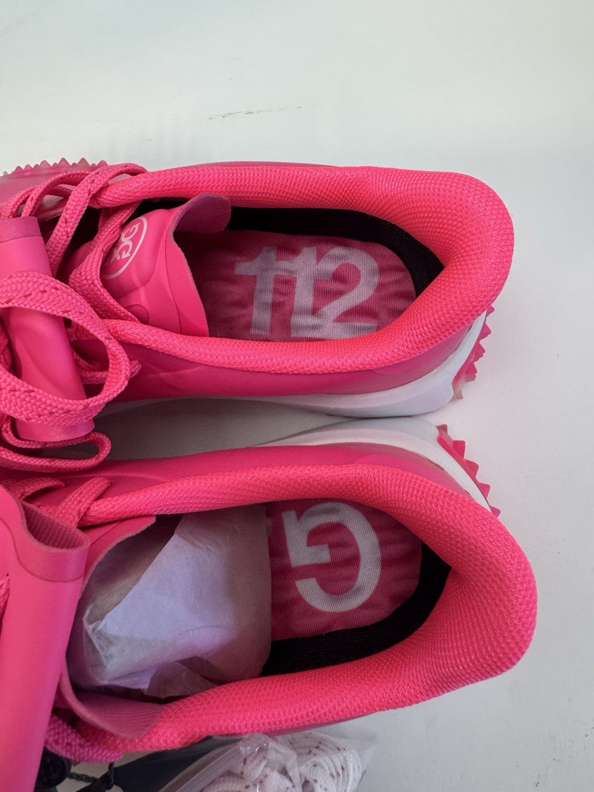 G/FORE Ladies Leather Camo Golf Shoes Size 5 Pink Waterproof Kiltie
