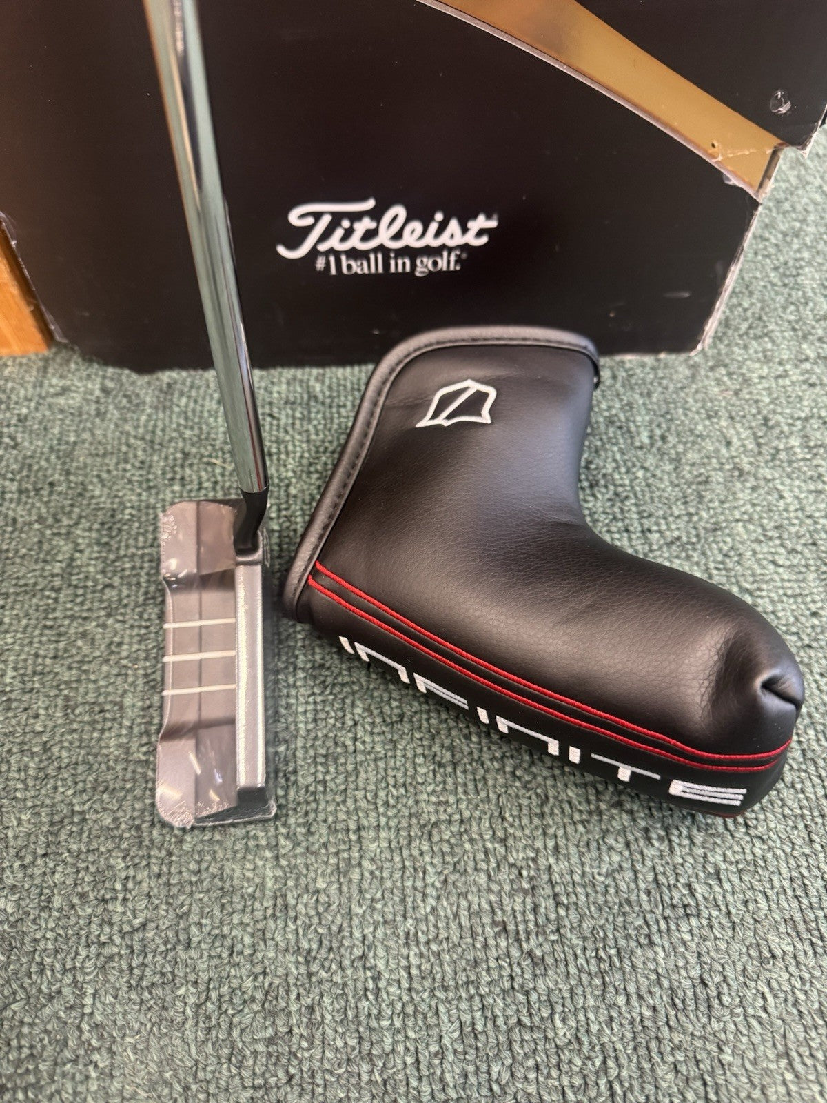 Golf Putter 35 Inch All New Infinite Michigan Ave - Wilson Staff