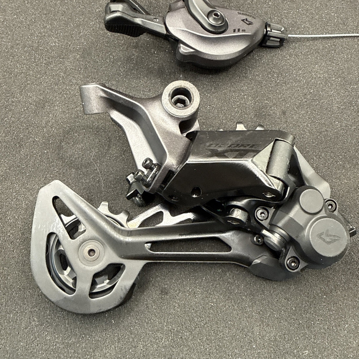 Shimano XT M8130 Right Rear Shifter and Derailleur Set 11-Speed
