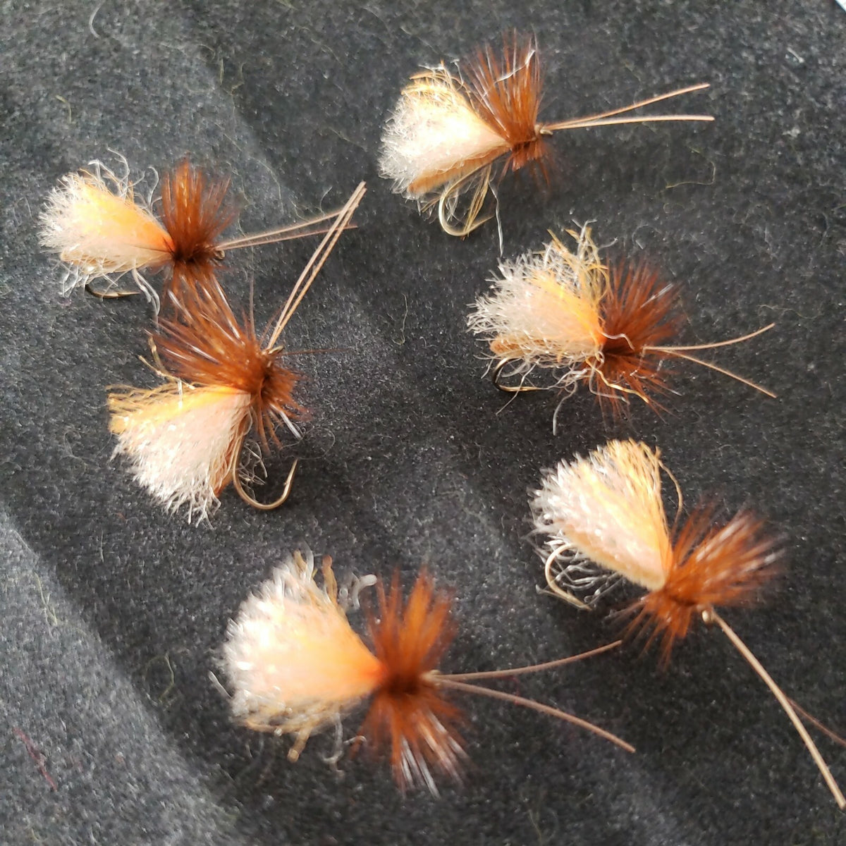 Artificial Fly Fishing Flies Parachute Caddis Tan Size 12 1/2 Dozen