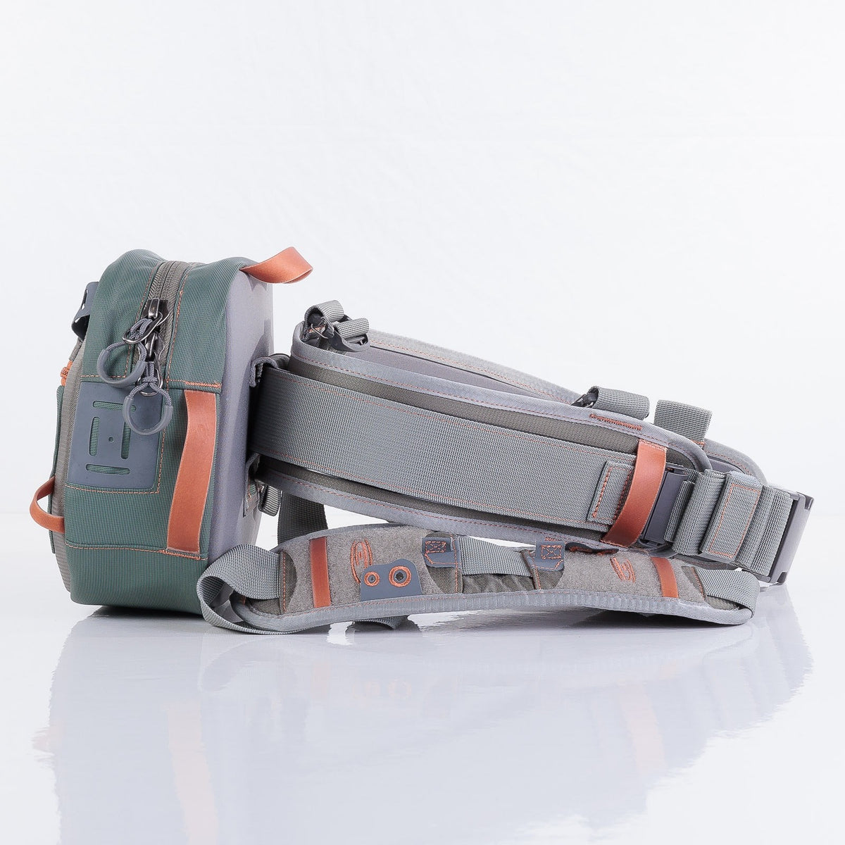 Fishpond Switchback Belt System 2.0 Modular Fishing Belt with Pouch