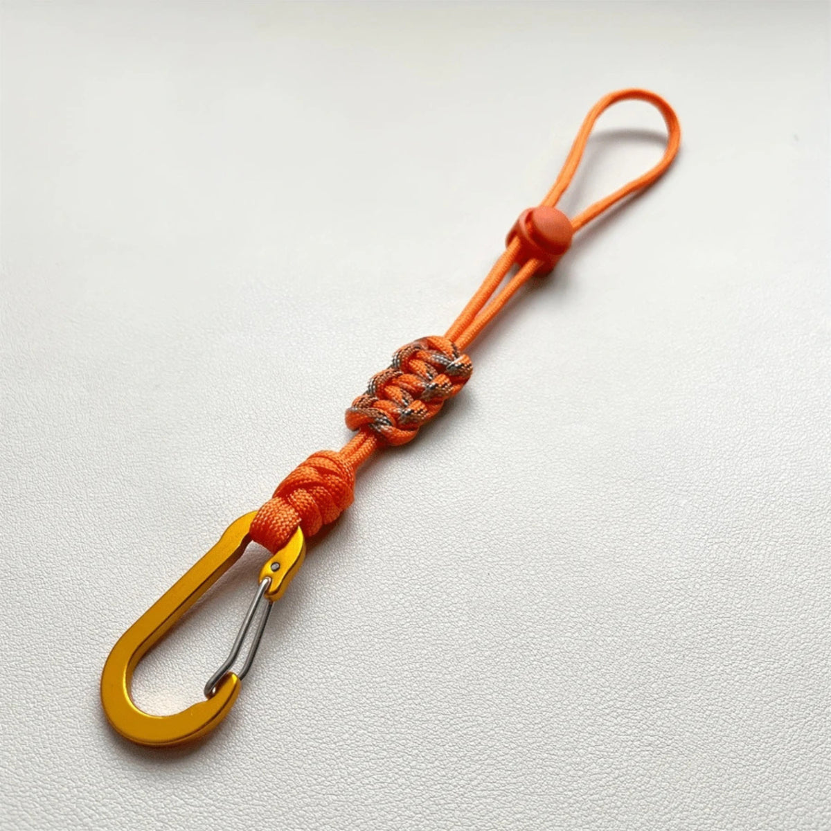Adjustable Paracord Water Bottle Holder with Carabiner Keychain