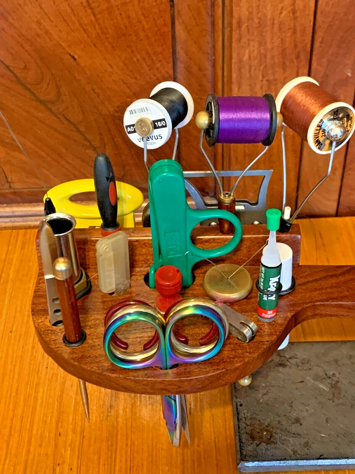 Fly Tying Vice Tool Kit with Thread & Bead Organizer - Organizer & Quick Draw Set