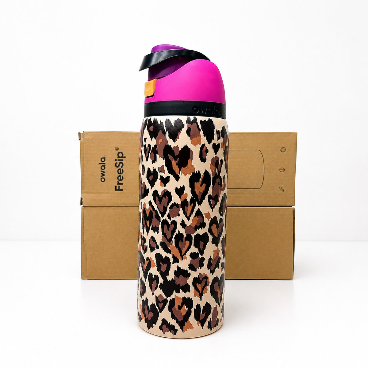 32oz Leopard Print Water Bottle with Insulation & Leak-Resistant Lid
