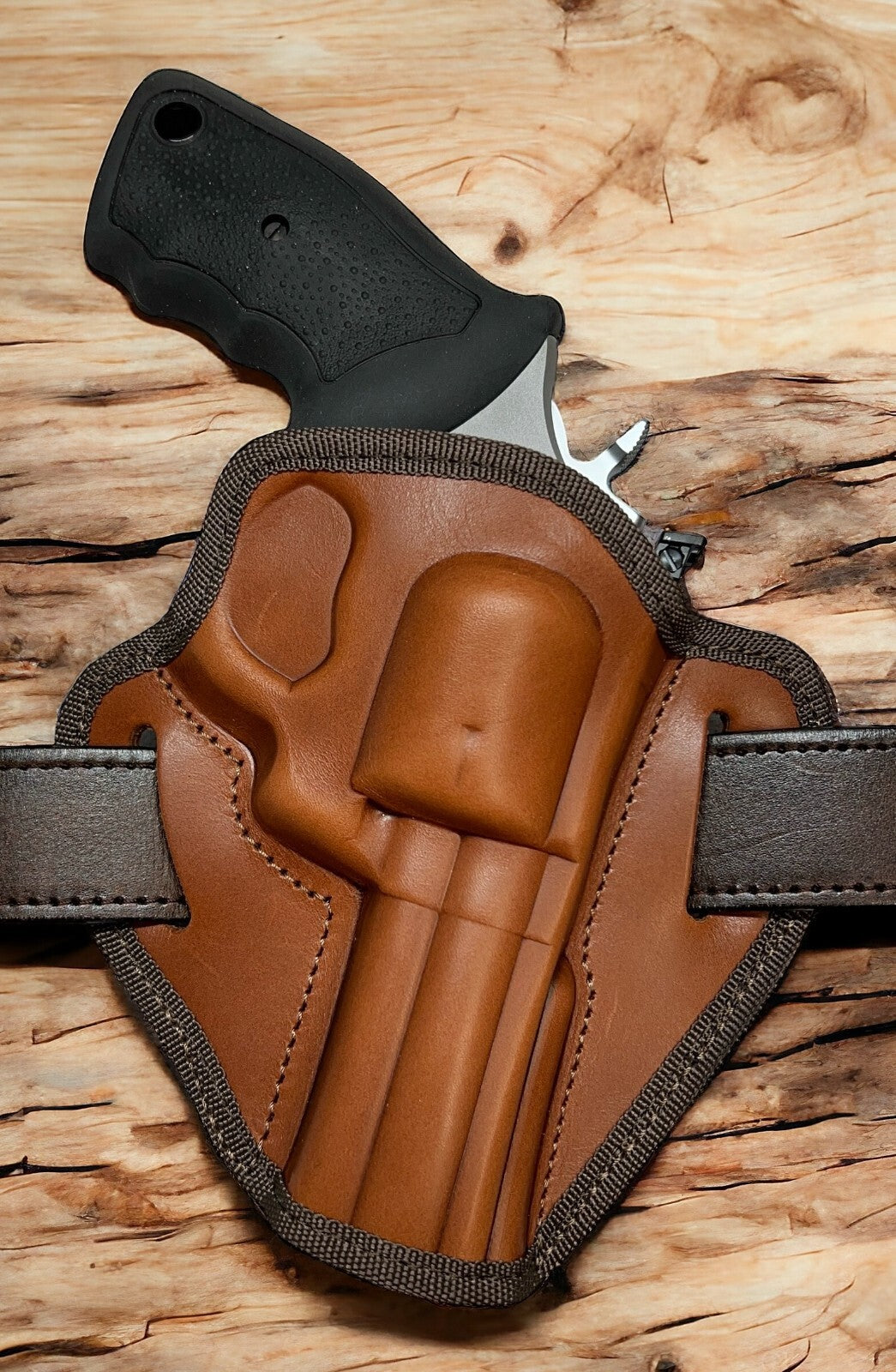 4-Inch Taurus Tracker 627 Right Hand Leather Belt Holster