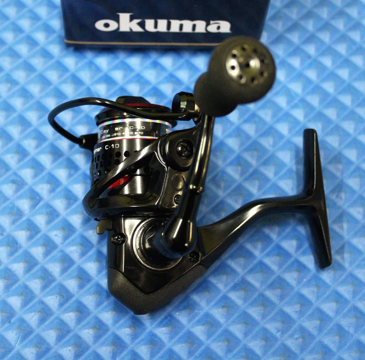 Lightweight Spinning Reel for Freshwater & Saltwater Fishing - Multiple Sizes