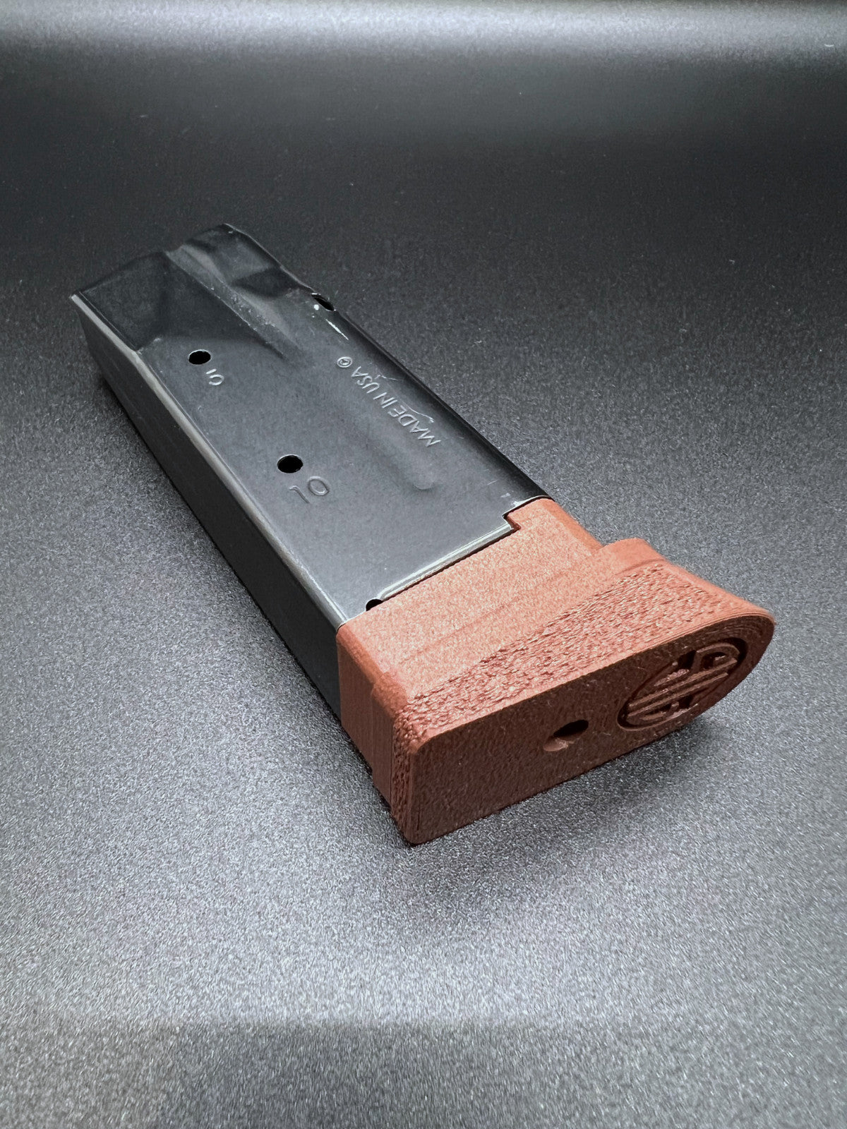 P365 Magazine Adapter with Pinky Extension for Sig Sauer 10-Round Magazines