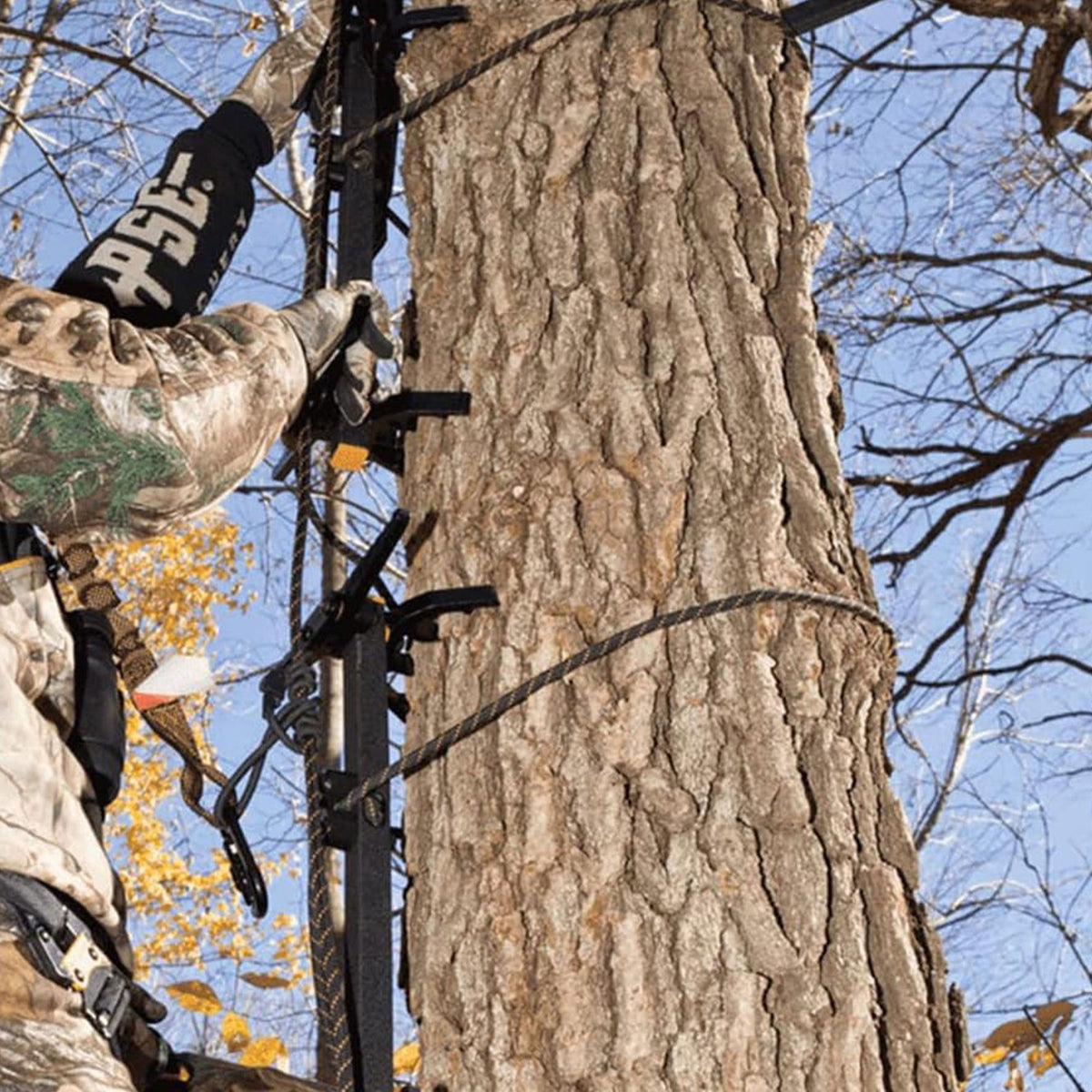 Climbing Tree Stand Sticks with Rope Cam Attachment - 4 Pack Hunting Gear