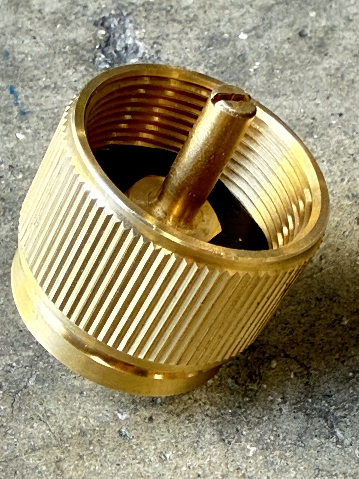 Propane Camping Stove Adapter 1LB Tank to EN417 Lindal Valve 7/16" Thread
