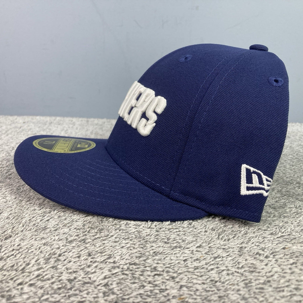 Golf Fitted Hat 59Fifty PGA LIV Bryson Blue 7 3/8 - New Era Authentic