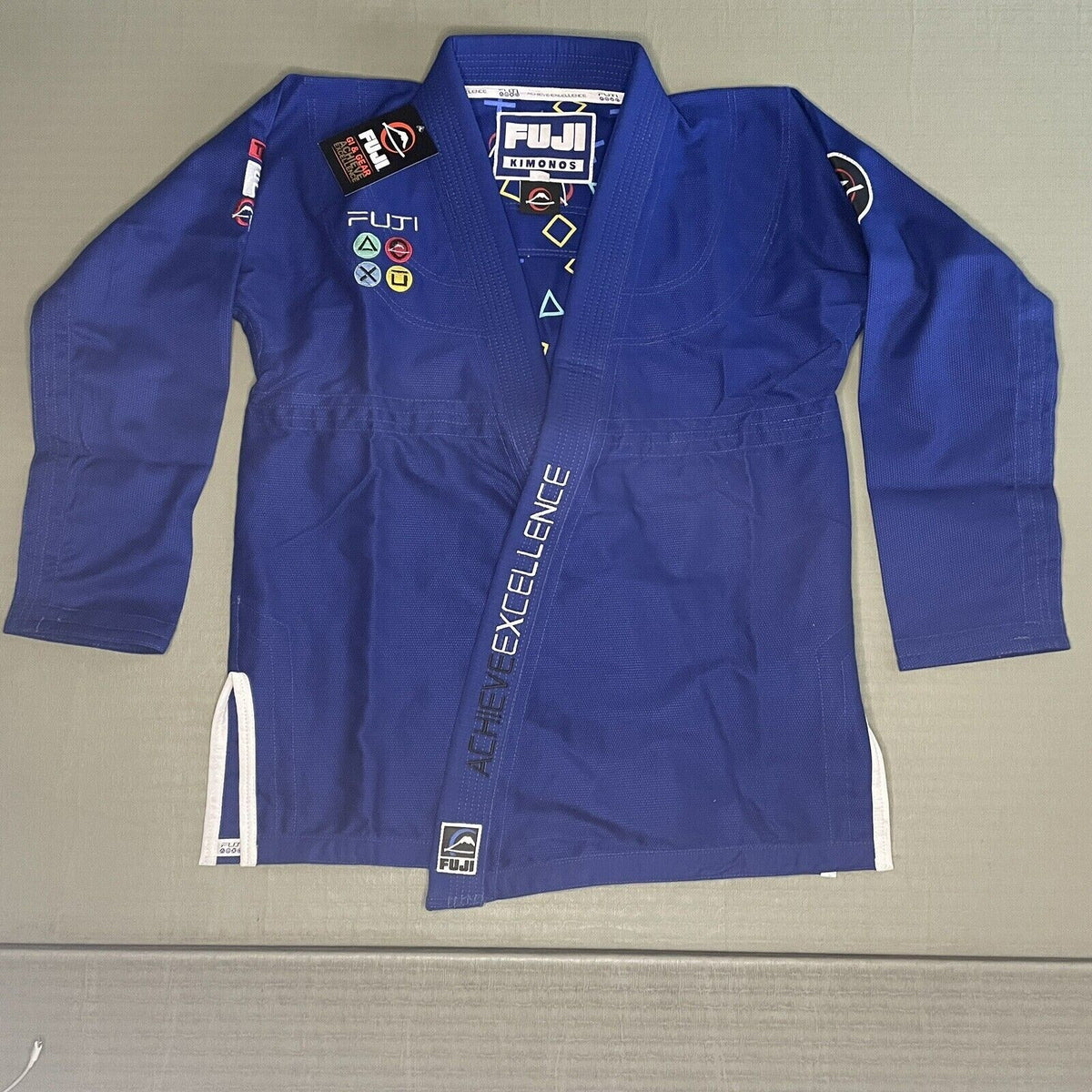 Lightweight Jiu Jitsu Gi for BJJ & Grappling - Multiple Sizes Available