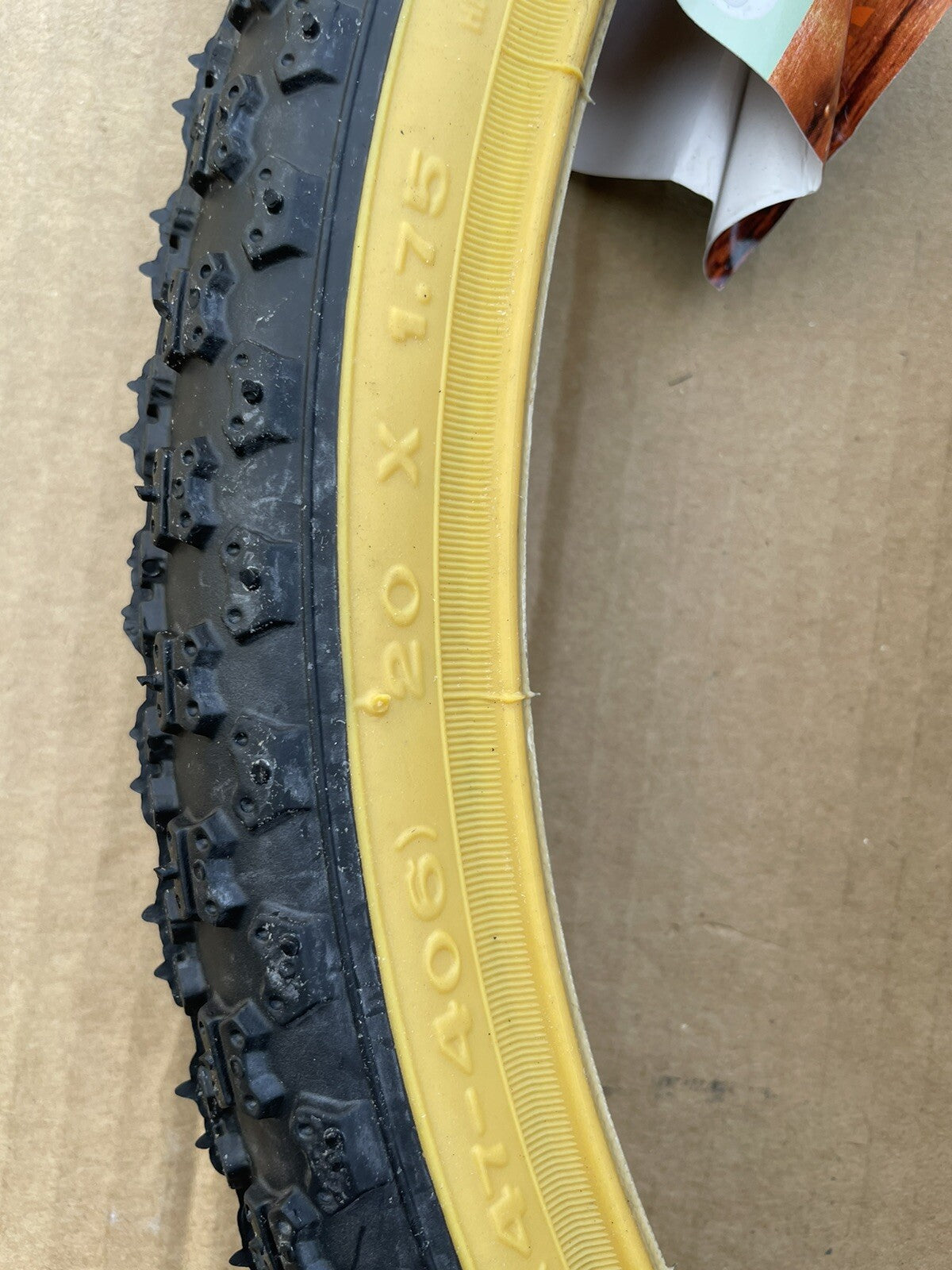 20x1.75 Bike Tires and Tubes Set for BMX, Freestyle, Kids Bikes - Black & Gum Wall