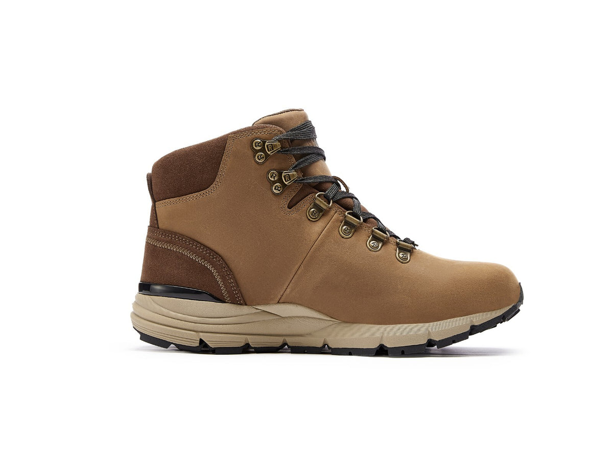 Men's Waterproof Hiking Boots Non-Slip Outsole Travel Shoes